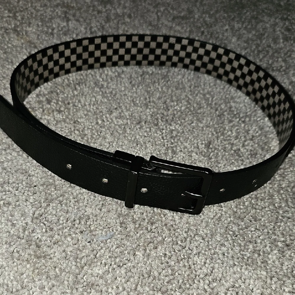 F💜🔹️Kids' Reversible Black & Checkered Belt